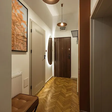 Old Town Mezzanine By Fragola Collection * Krakkó
